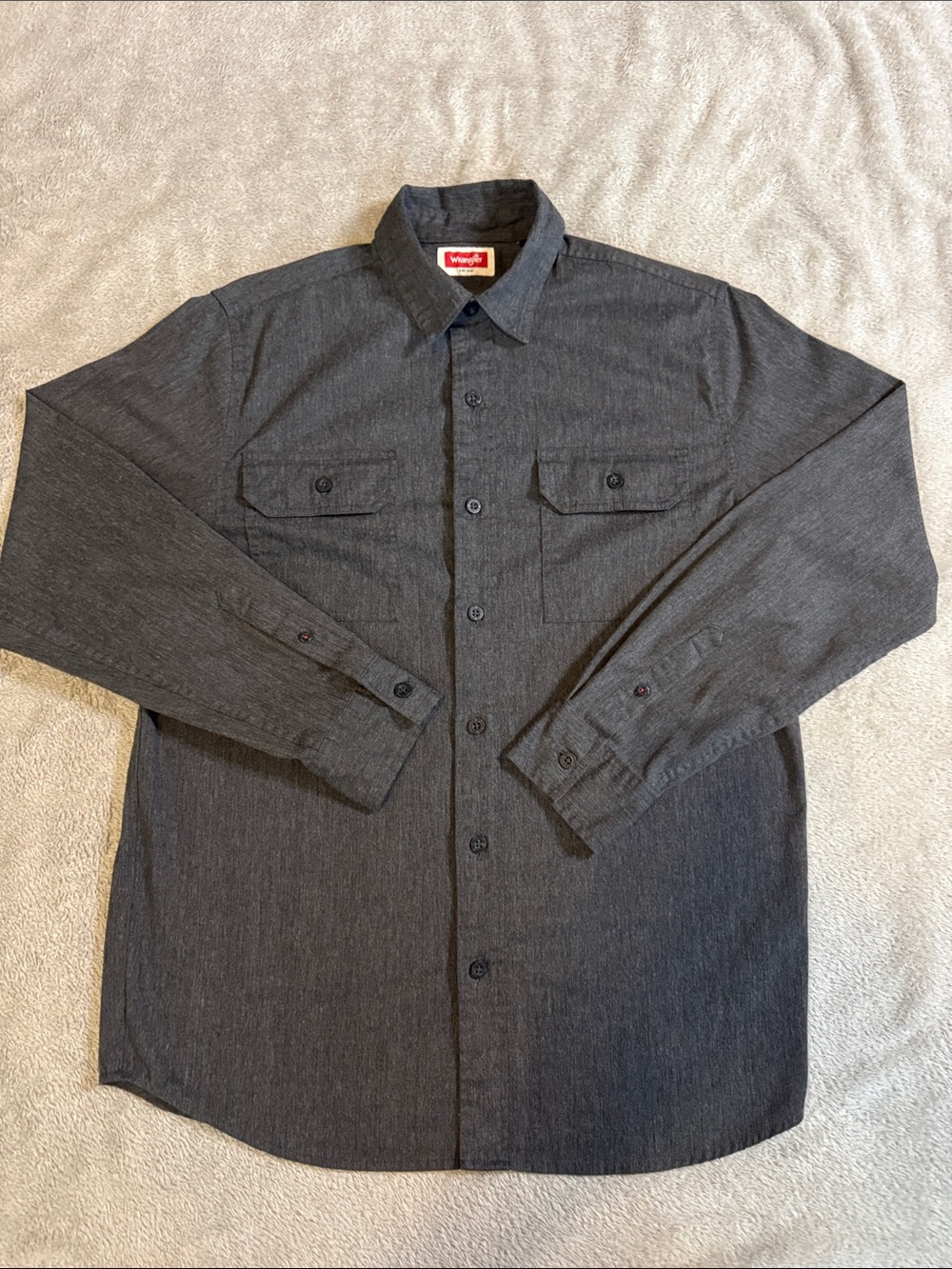 Wrangler NWOT Men's Small Charcoal Button-Down Work Shirt